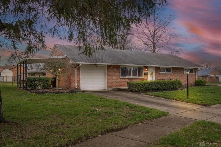 1772 Lanbury Drive  Dayton OH 45439 photo