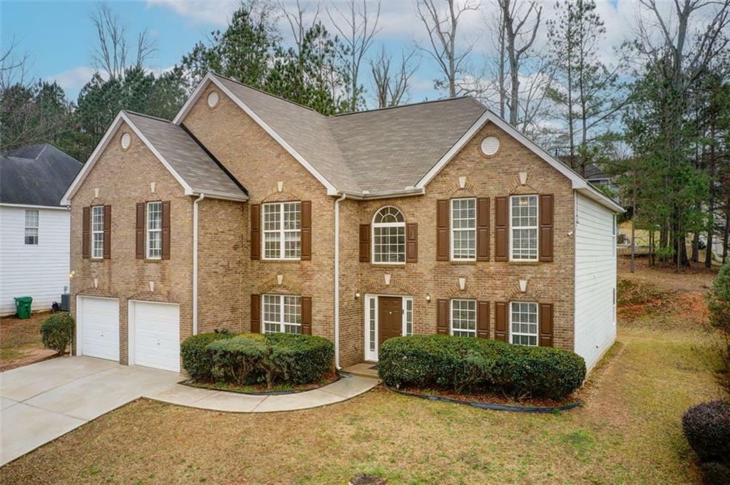 Property Photo: 6013 Fairington Farms Lane GA 30038