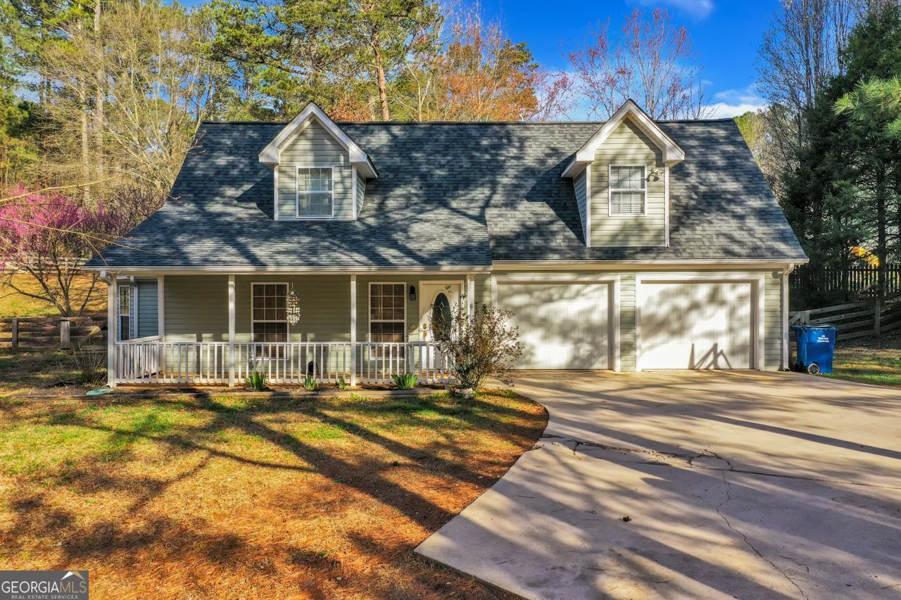 Property Photo: 316 Mayapple Glen GA 30534