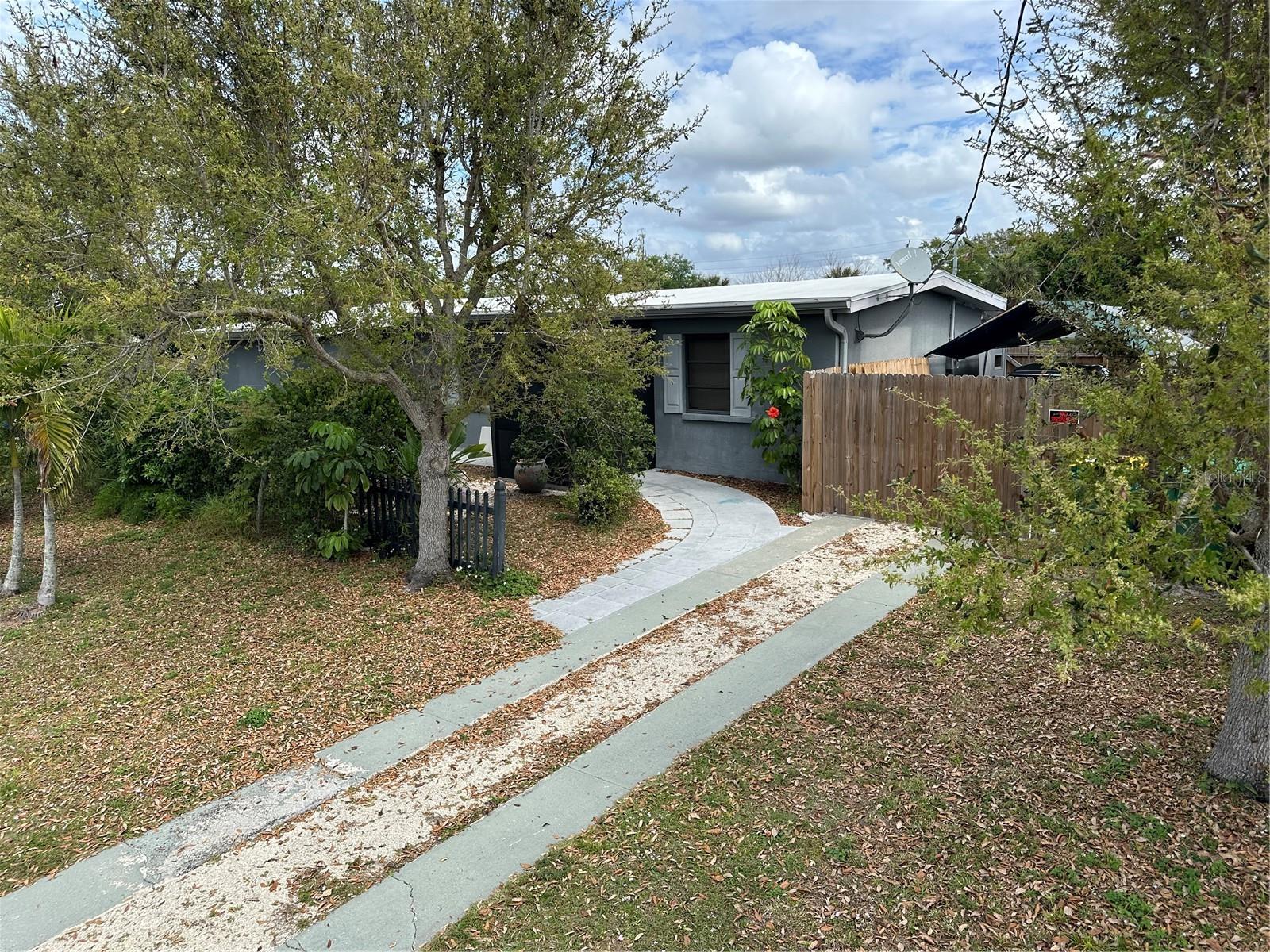 Property Photo: 3448 Easy Street FL 33952