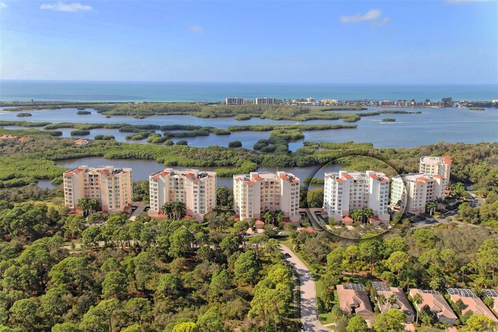 Property Photo:  409 N Point Road 603  FL 34229 