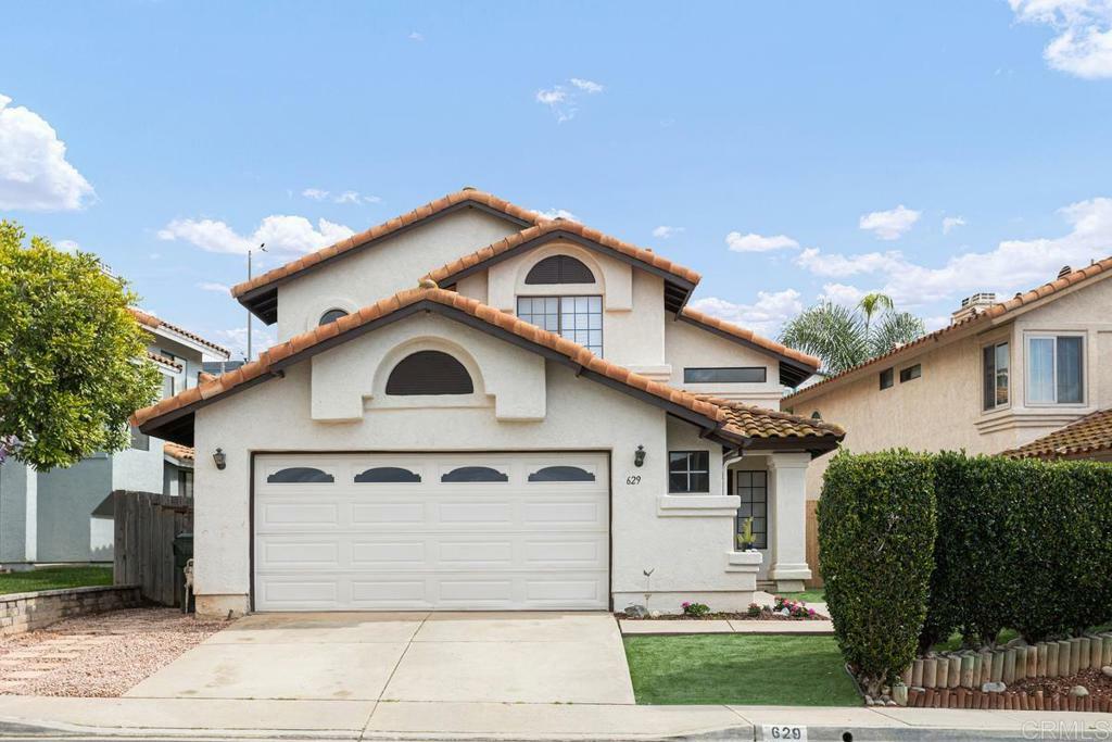 Property Photo:  629 Paseo Rio  CA 92081 