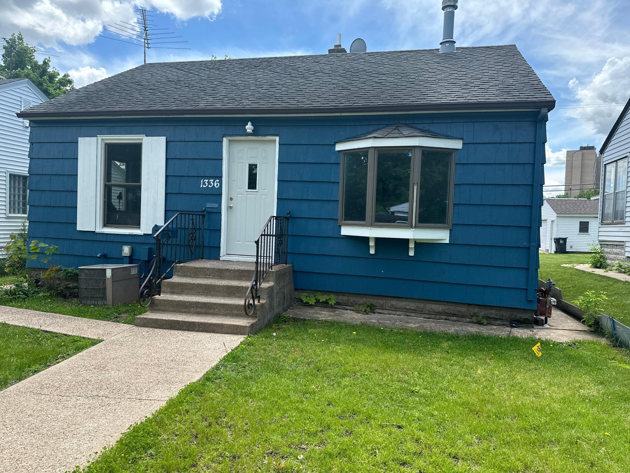 Property Photo: 1336 3rd Street E MN 55106