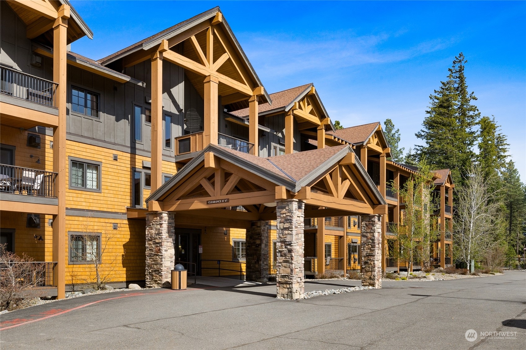 Property Photo:  3770 Suncadia Trail 310  WA 98922 