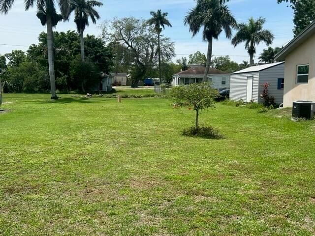 Property Photo:  0 Cypress Avenue  FL 33476 