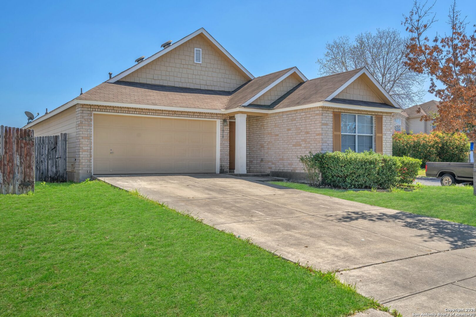 Property Photo:  1018 Red Head  TX 78245 