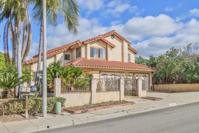 Property Photo: 3407 Boyne Street CA 91977