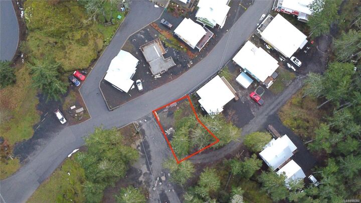 Property Photo:  1100 Spirit Bay Rd  BC V9Z 1N6 