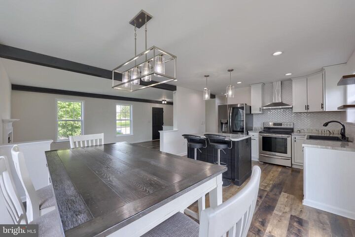 215 Jewel Drive  York PA 17404 photo
