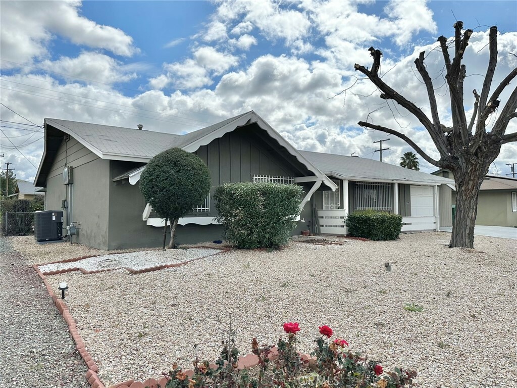 Property Photo:  28890 Olympia Way  CA 92586 