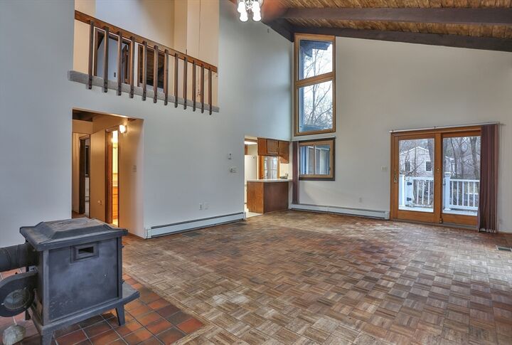 Property Photo:  59 Lancaster Rd  MA 01503 