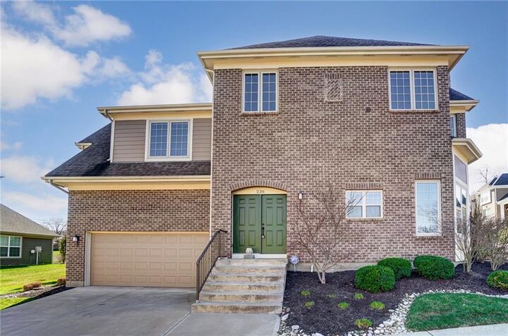 236 Pointe Oakwood Way  Oakwood OH 45409 photo
