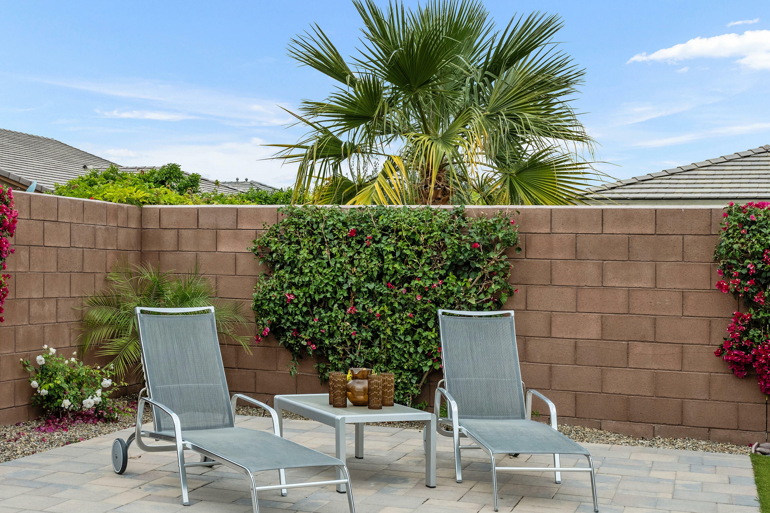 Property Photo:  51736 Rockingham Court  CA 92201 