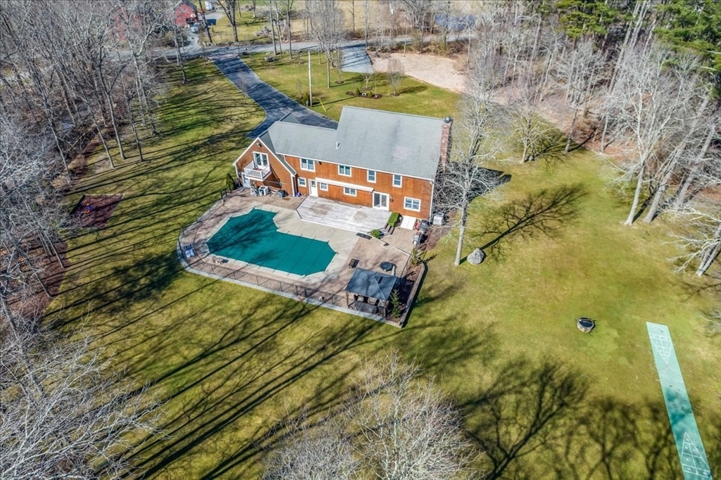 Property Photo: 14 Robinson Rd MA 02770