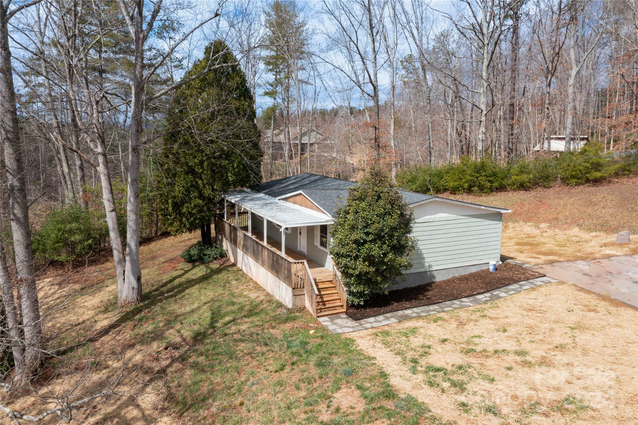 Property Photo:  105 Bella Ridge Drive  NC 28787 