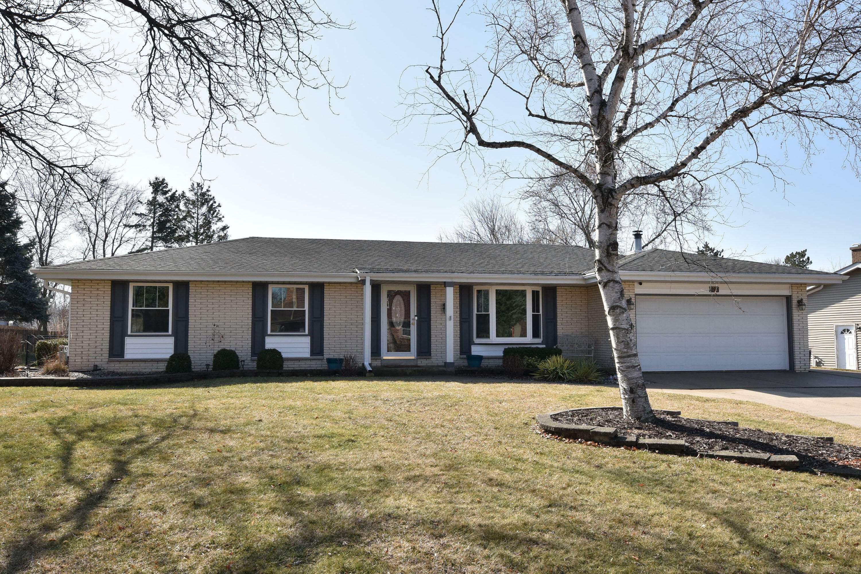 Property Photo:  3727 W Southwood Dr  WI 53132 