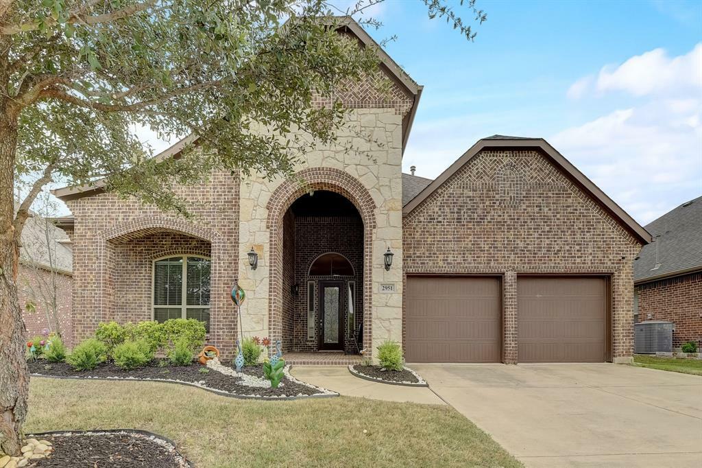 Property Photo:  2951 Spring Lake Drive  TX 75054 