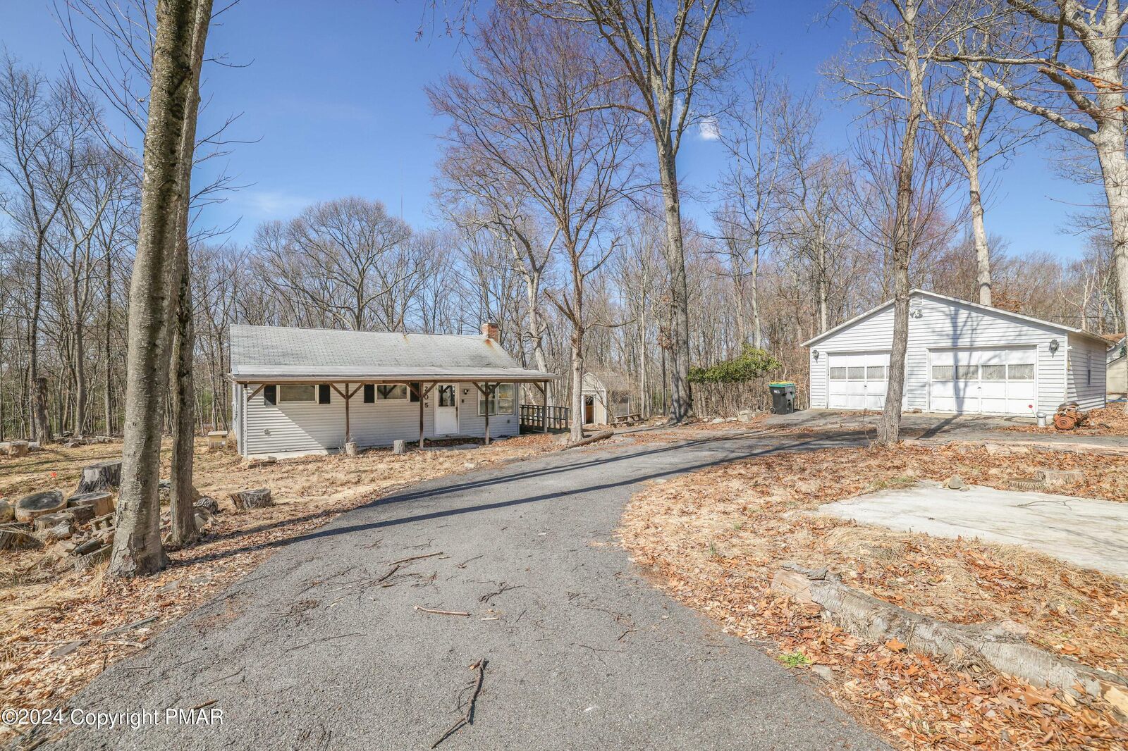 Property Photo:  531 Rue De John  PA 18302 
