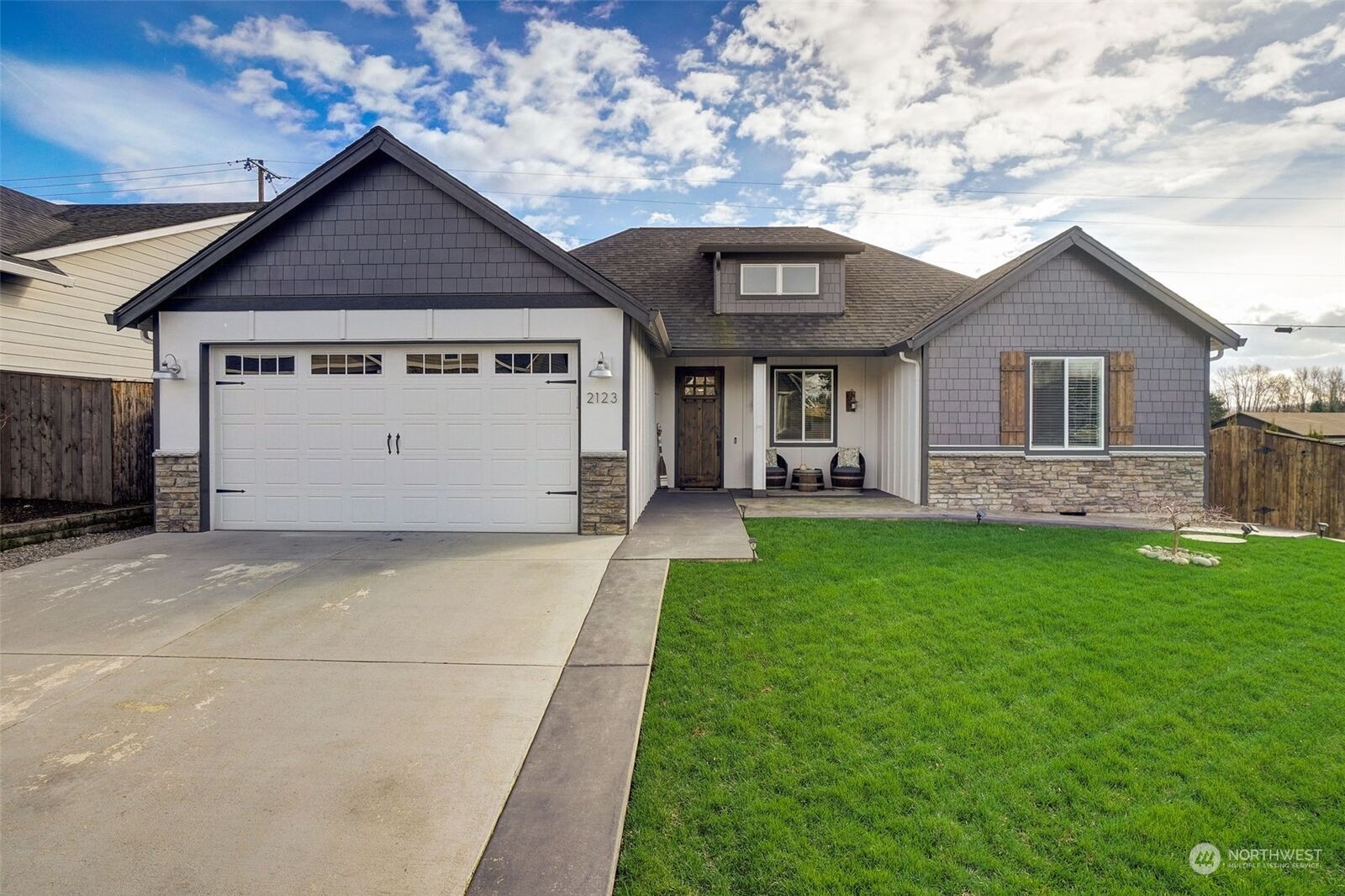 Property Photo:  2123 NW 70th Street  WA 98665 