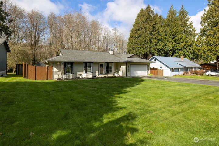 Property Photo: 24425 Madura Drive NE WA 98346