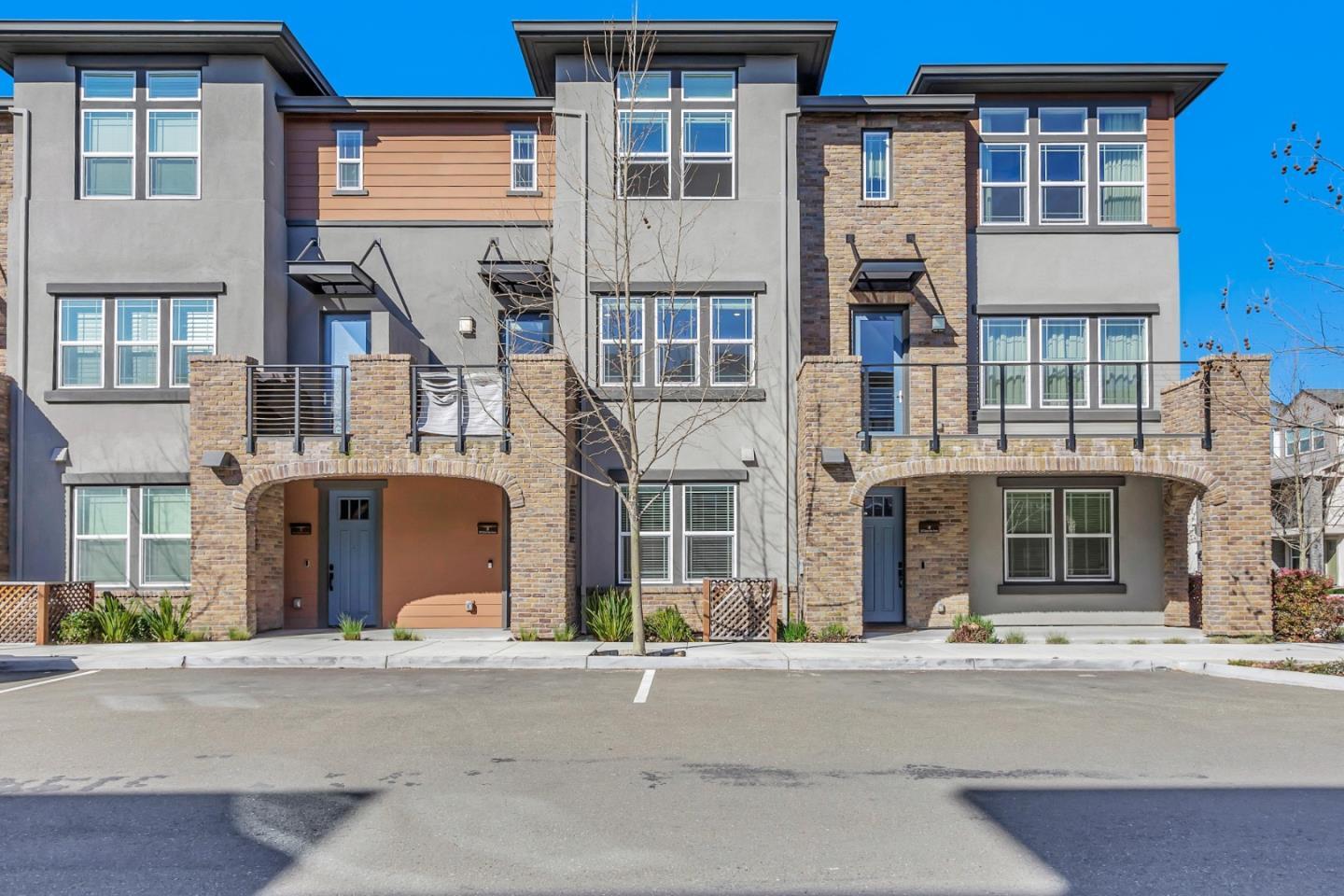 Property Photo:  565 Charles Fraker Terrace 3  CA 94085 