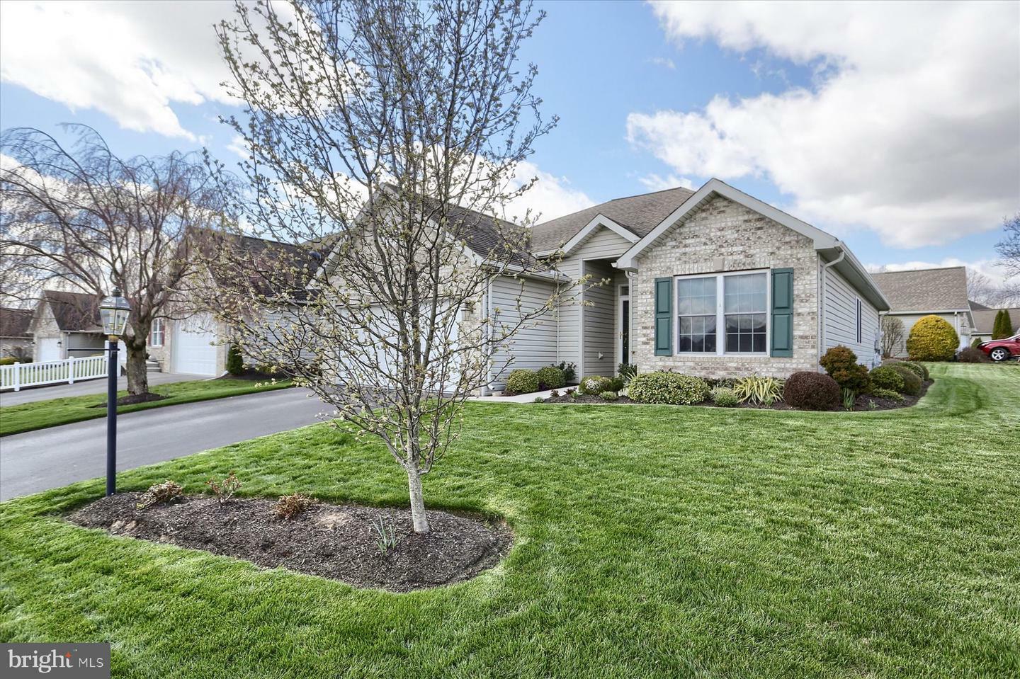 61 Northview Drive  Mechanicsburg PA 17050 photo