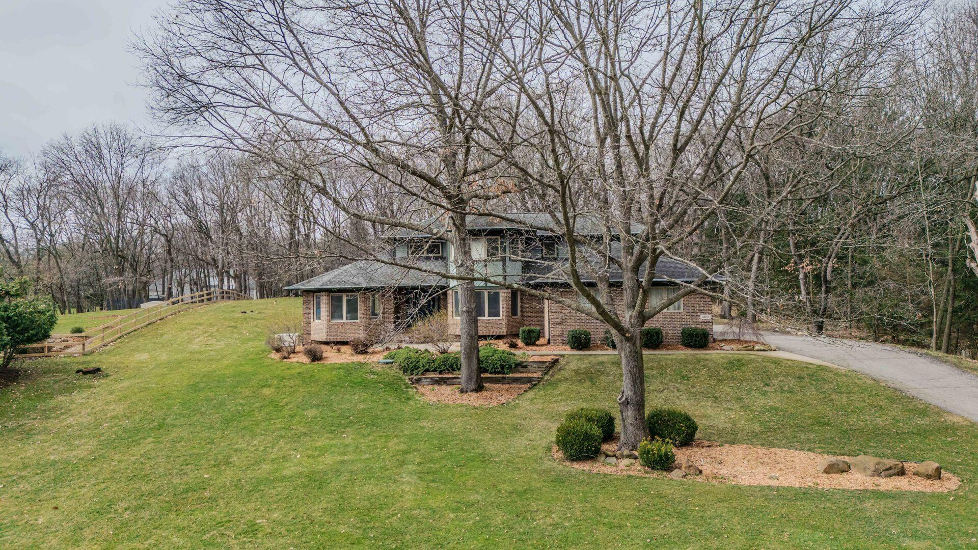 Property Photo:  3618 Starshine Trail  MI 48114 