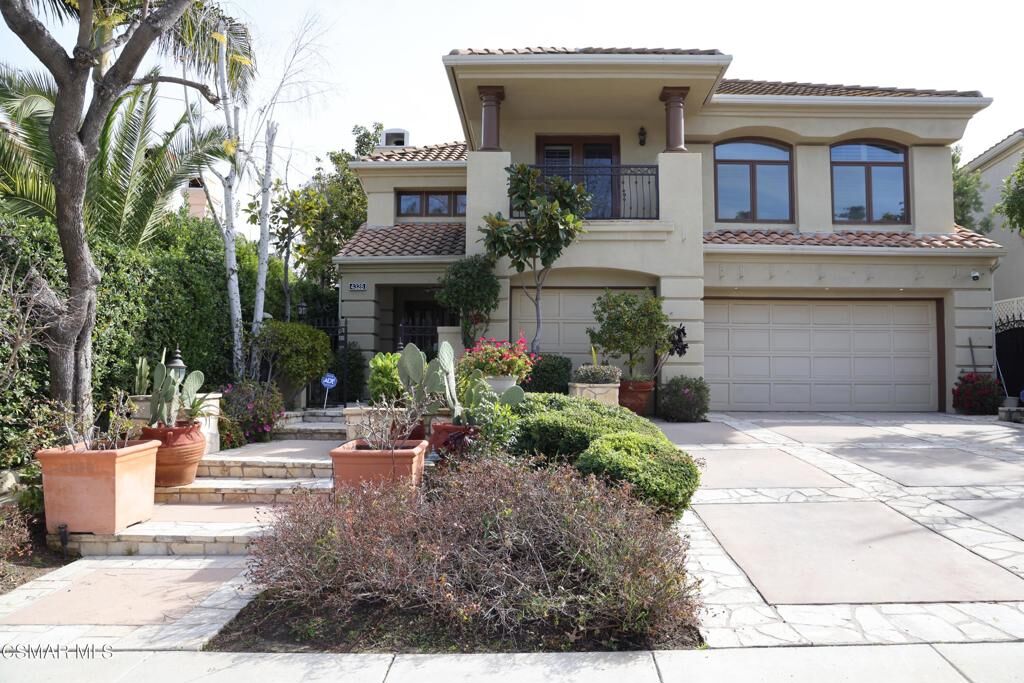 Property Photo:  4328 Park Verdi  CA 91302 