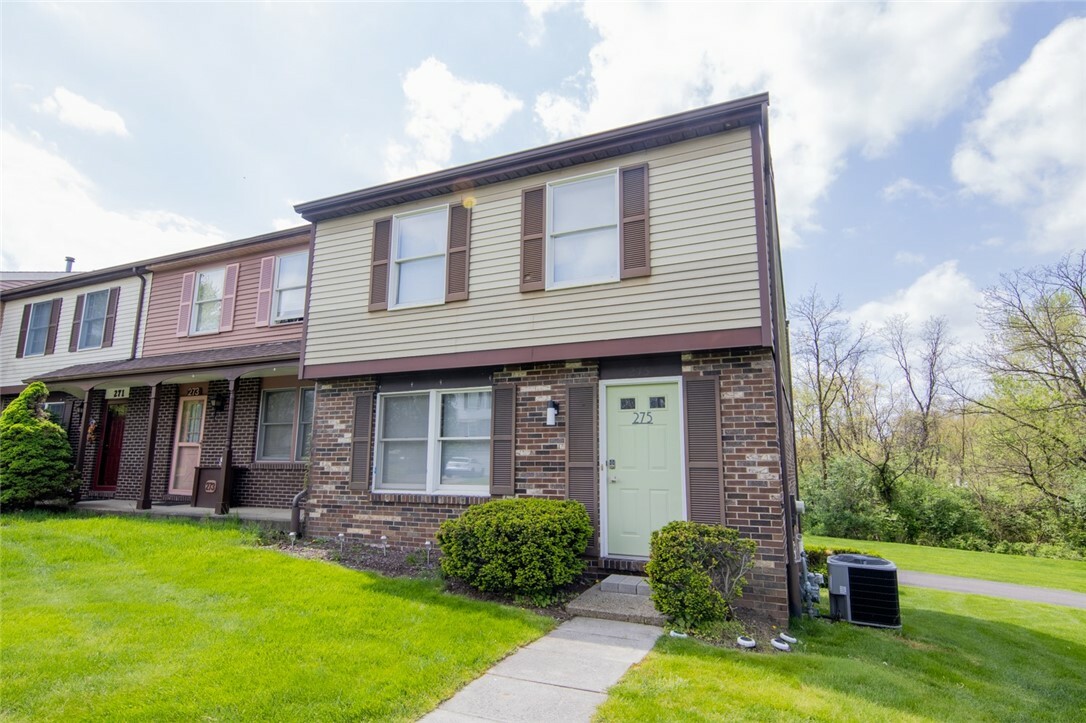Property Photo: 275 Shady Ridge Dr PA 15146