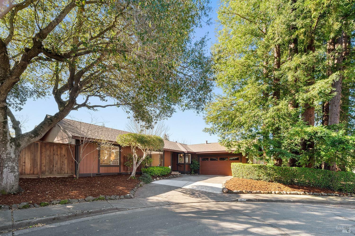 Property Photo: 4612 Glencannon Street CA 95405