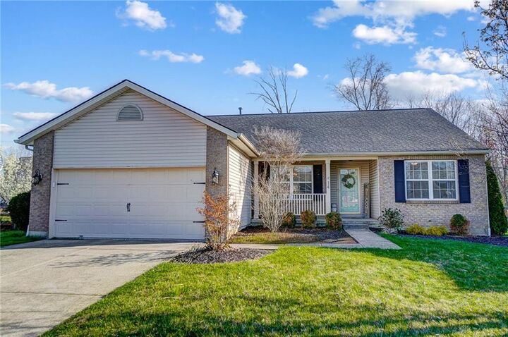 14 Sparrow Lane  Amelia OH 45102 photo