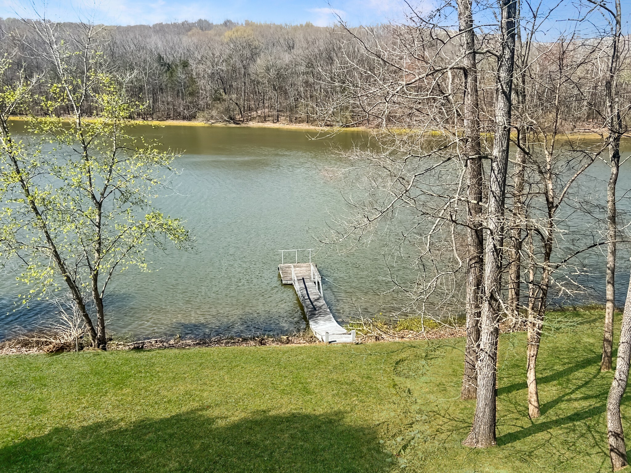 Property Photo:  548 Hickman Shores Rd  TN 37058 