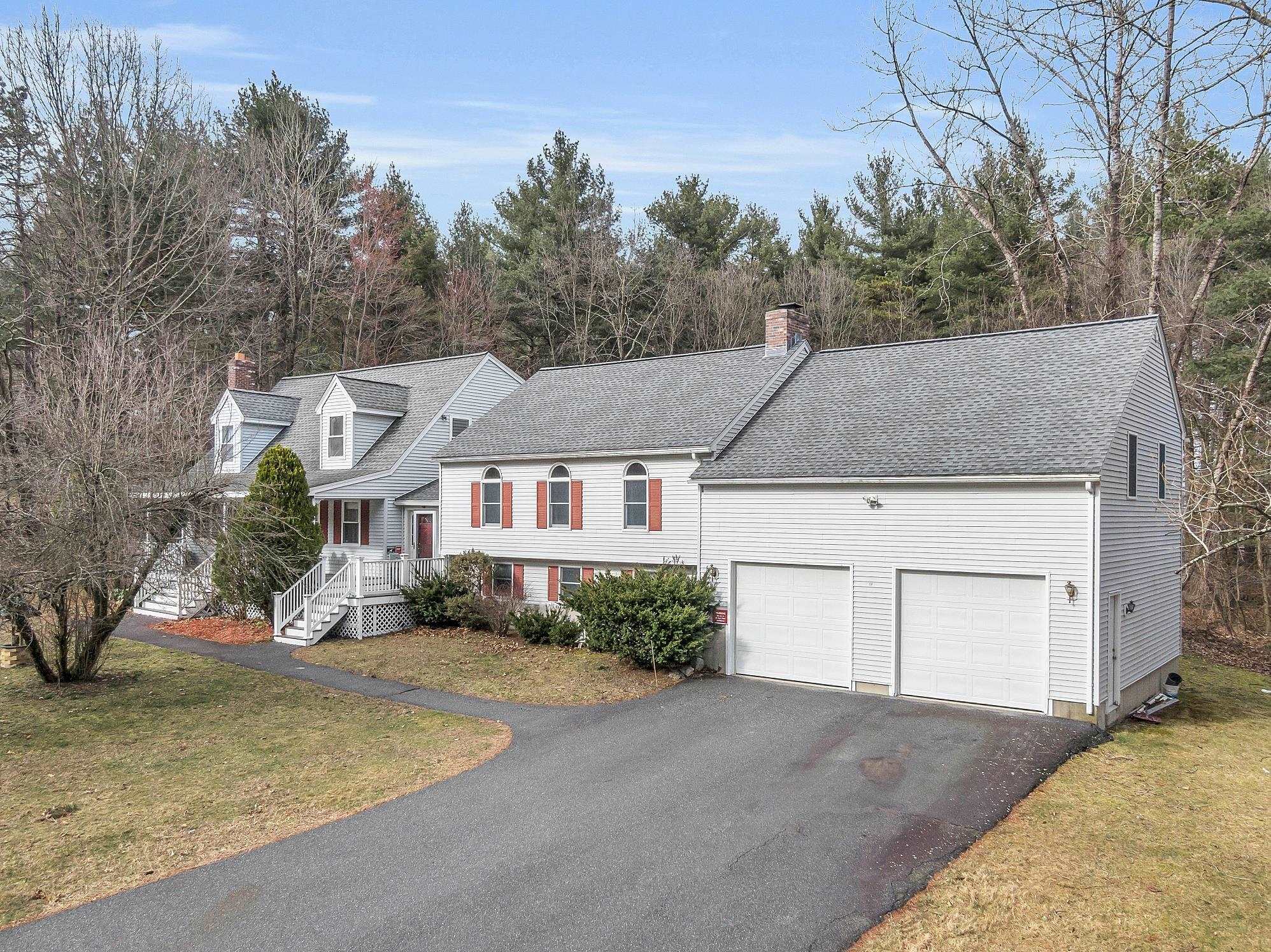 Property Photo:  41 Patriot Drive  NH 03076 