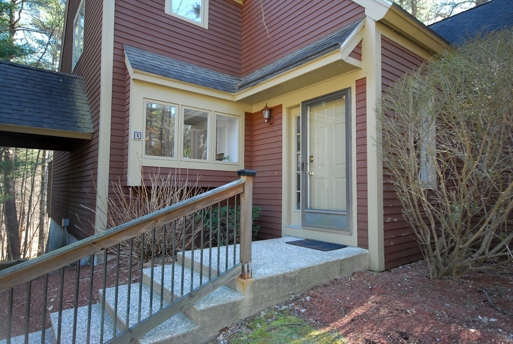 Property Photo:  13 Woodridge Ln 13  MA 01886 