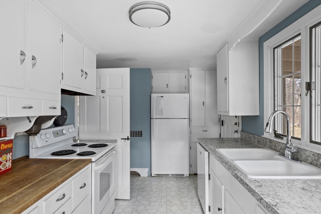 Property Photo: 40 Mountain Street MA 02067