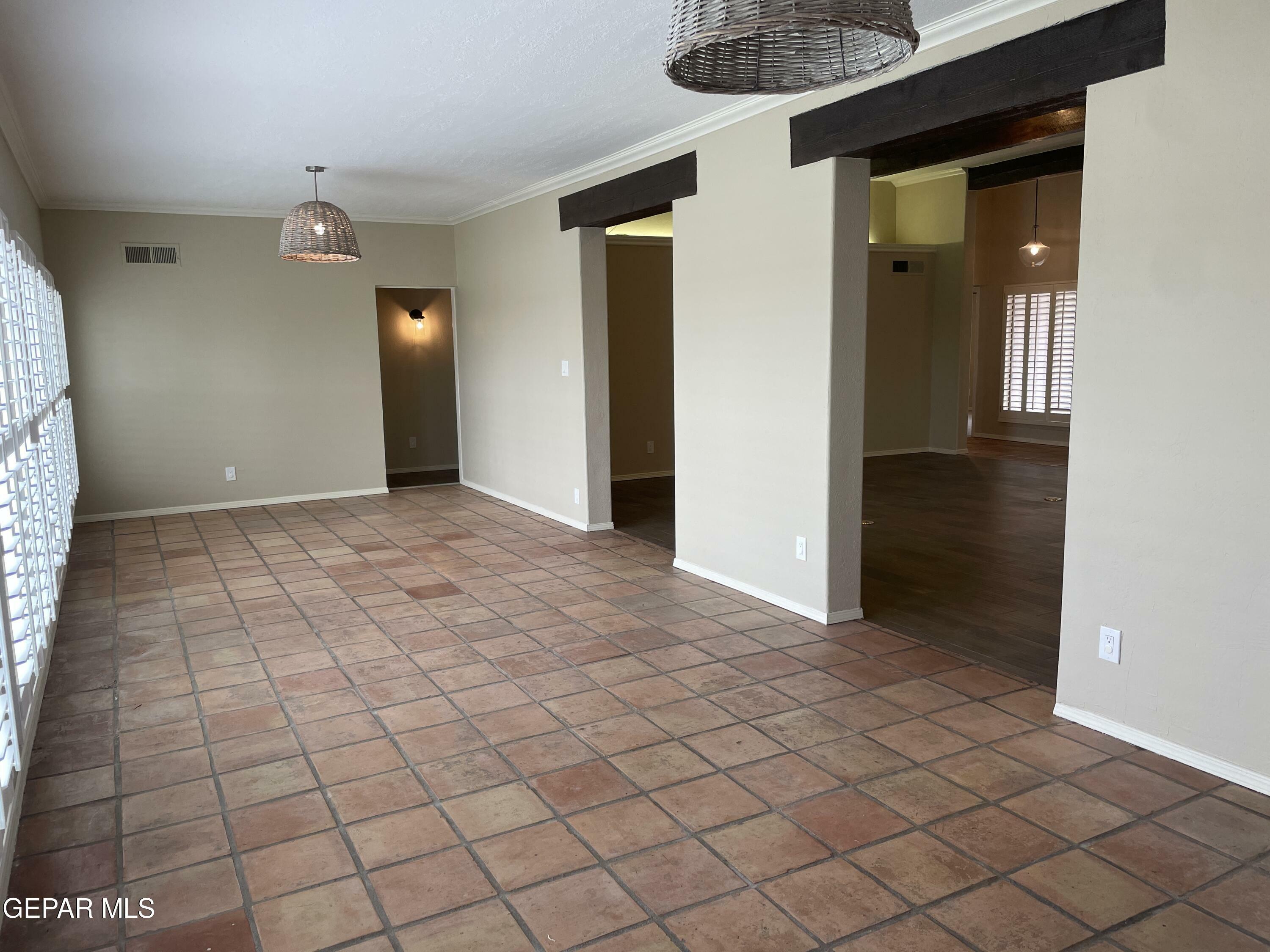 Property Photo:  840 Lakeway Drive  TX 79932 