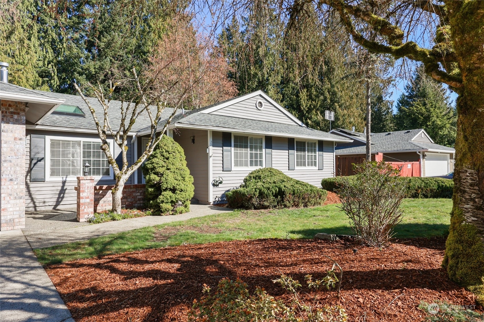 Property Photo:  2007 Manorwood Drive  WA 98374 