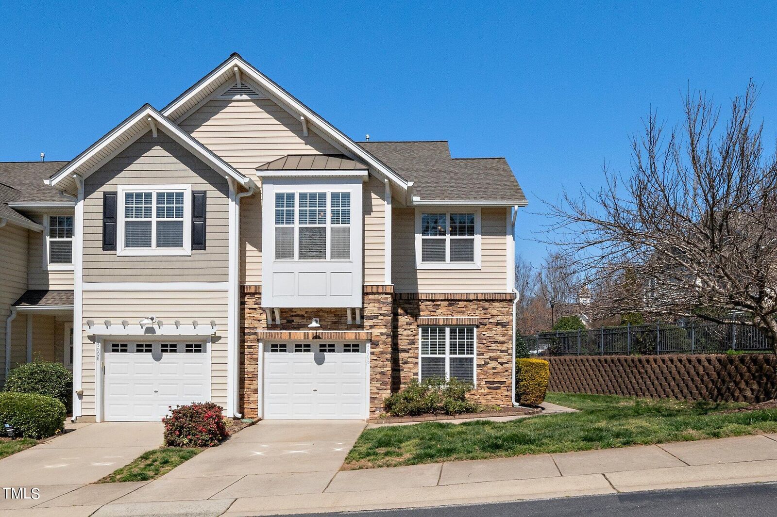 Property Photo:  5006 Amber Clay Lane  NC 27612 