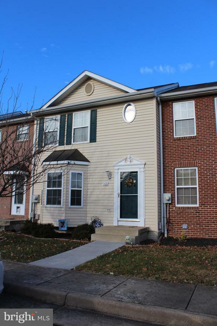 Property Photo: 165 Lexington Court VA 22655