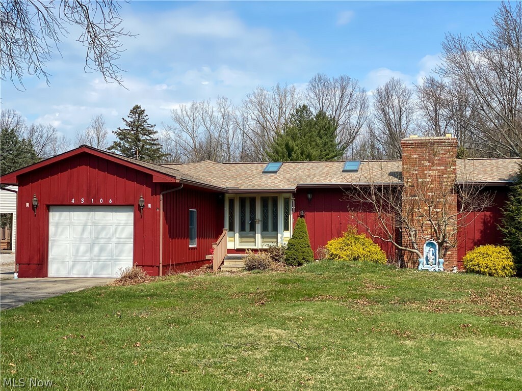 Property Photo:  43106 Dellefield Road  OH 44035 