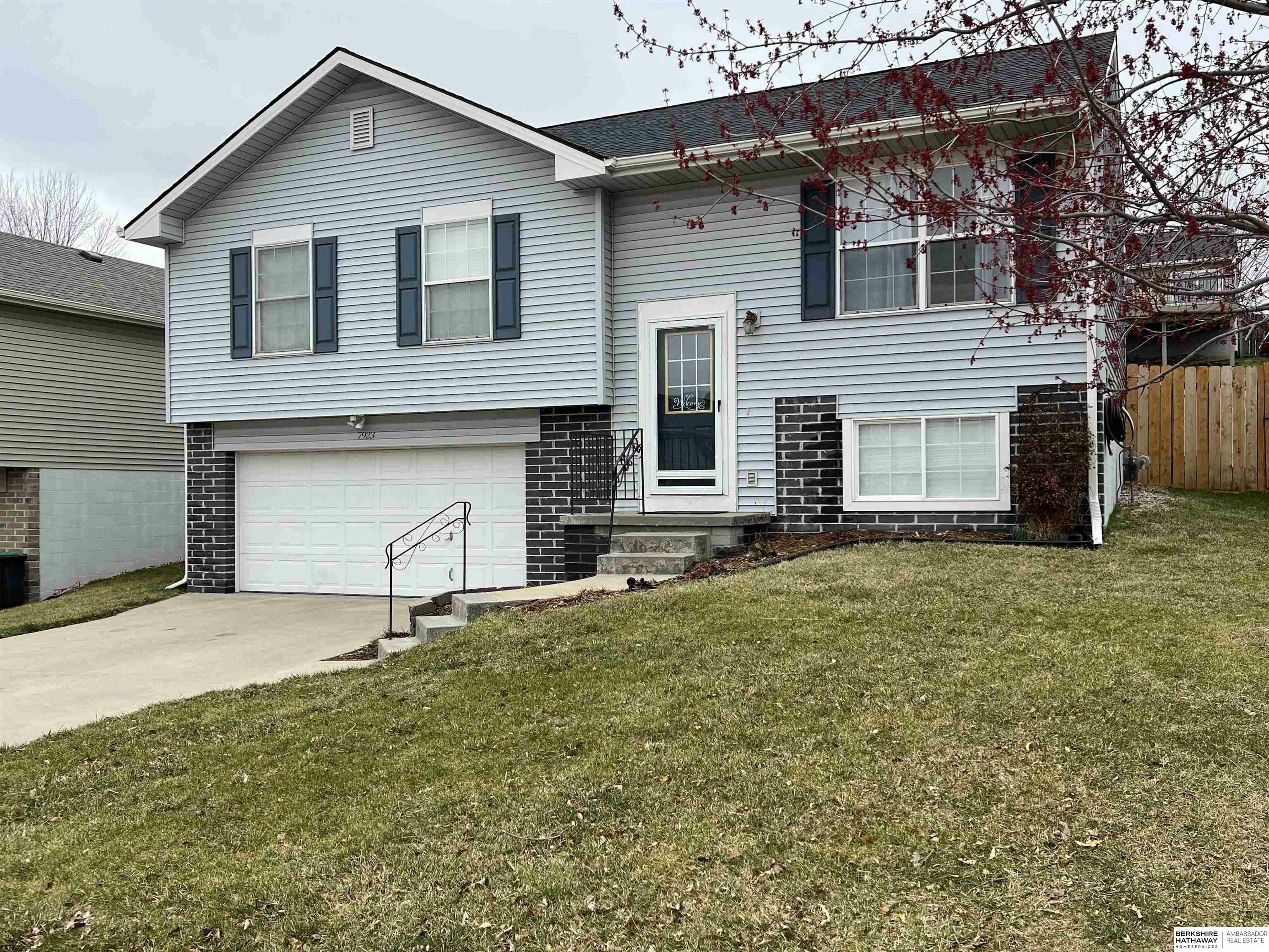 Property Photo: 7923 Newport Avenue NE 68122