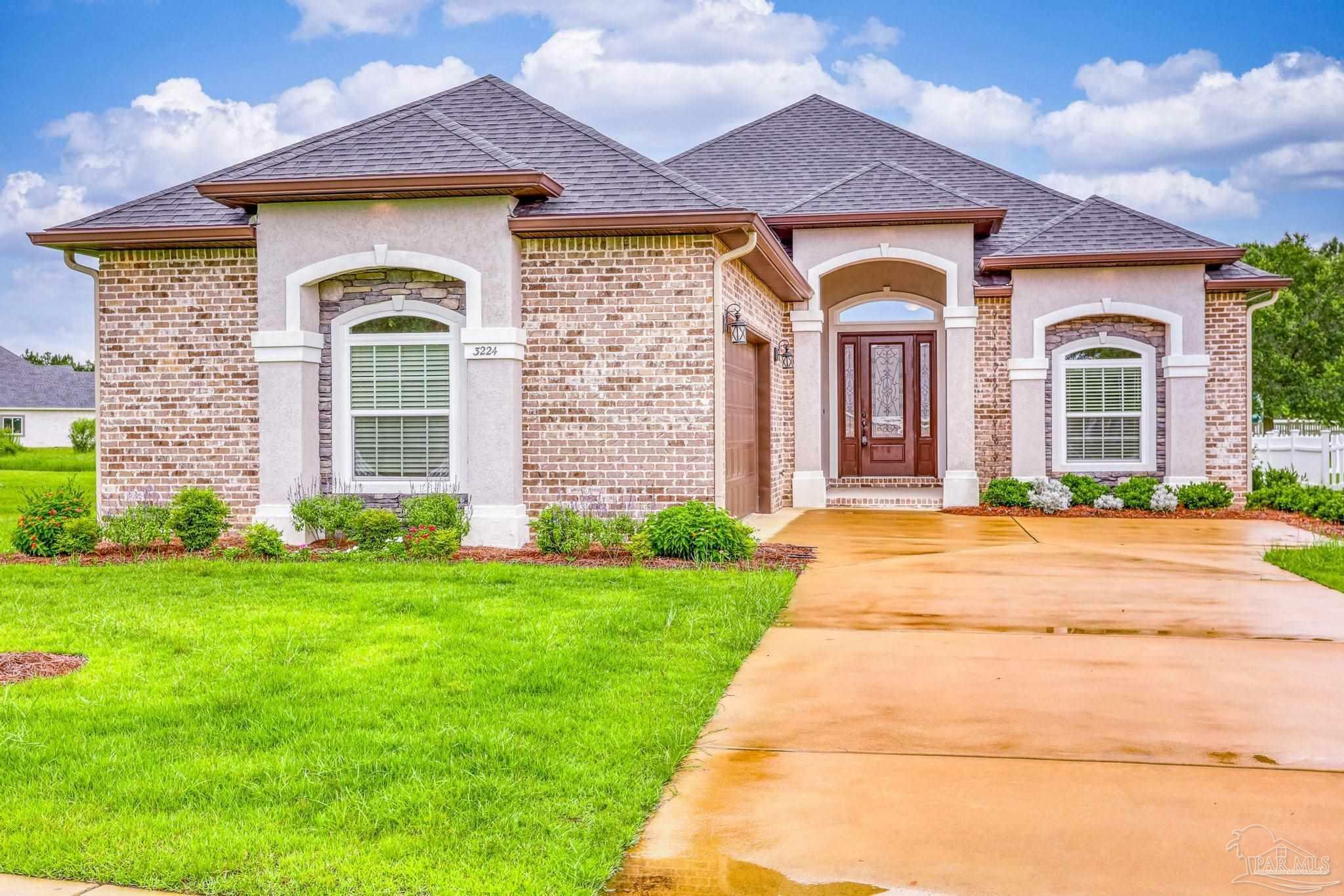 Property Photo: 3224 Old Abbey Pass FL 32583