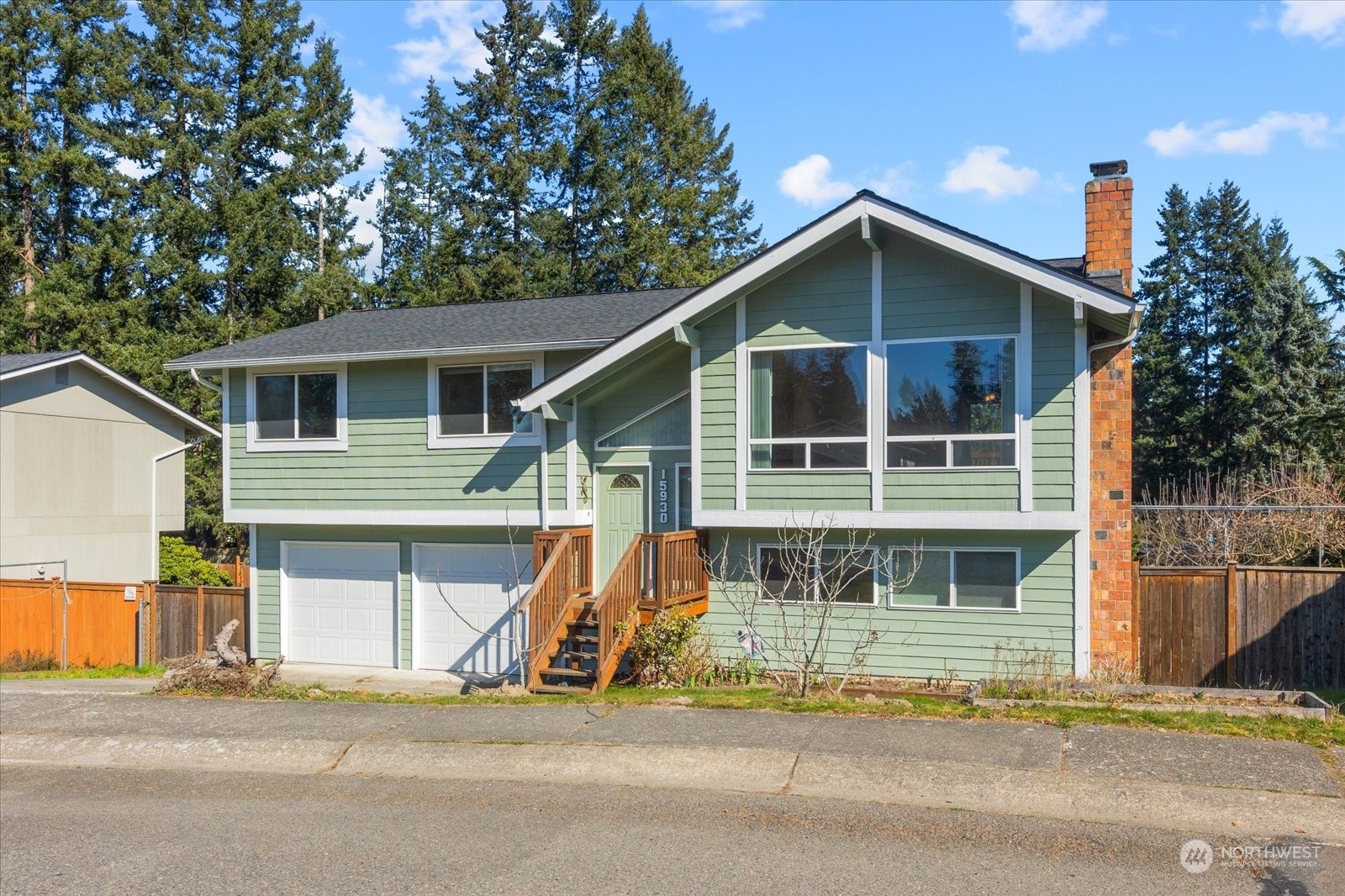 Property Photo:  15930 131st Place SE  WA 98058 