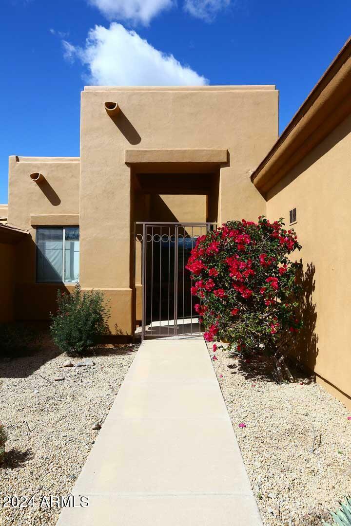 Property Photo:  14951 E Desert Willow Drive 8  AZ 85268 