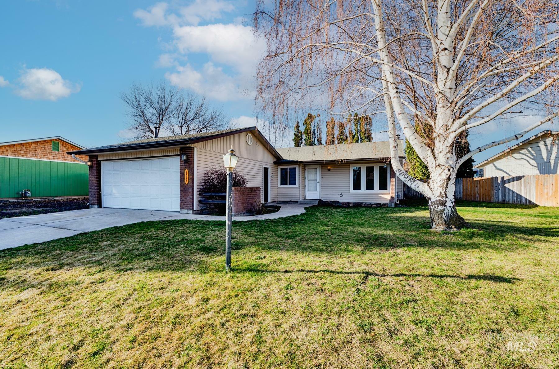 2325 Aries Dr  Nampa ID 83651 photo