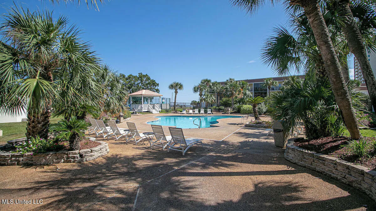 Property Photo:  2046 Beach Boulevard  MS 39531 