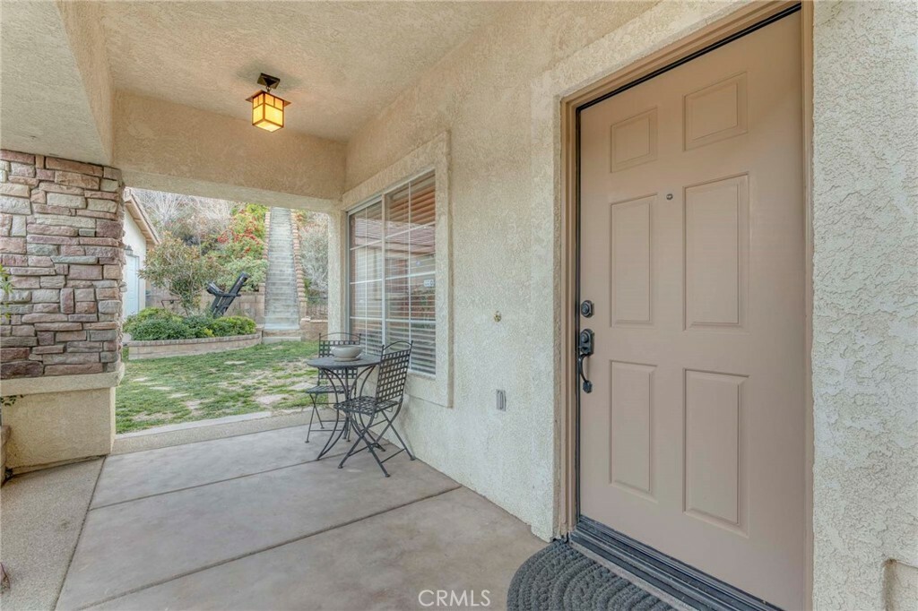 Property Photo:  40239 Maestro Lane  CA 93551 