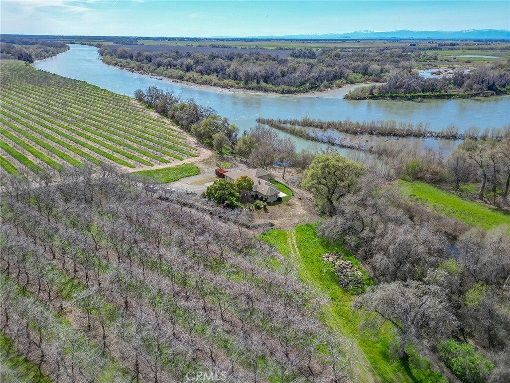Property Photo: 6725 State Highway 99E CA 96055