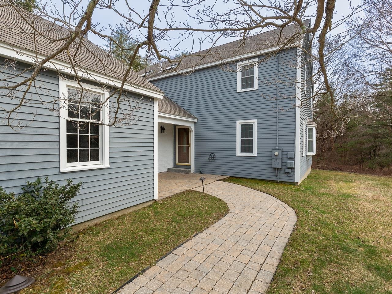 Property Photo:  8 Falls Way  NH 03824 