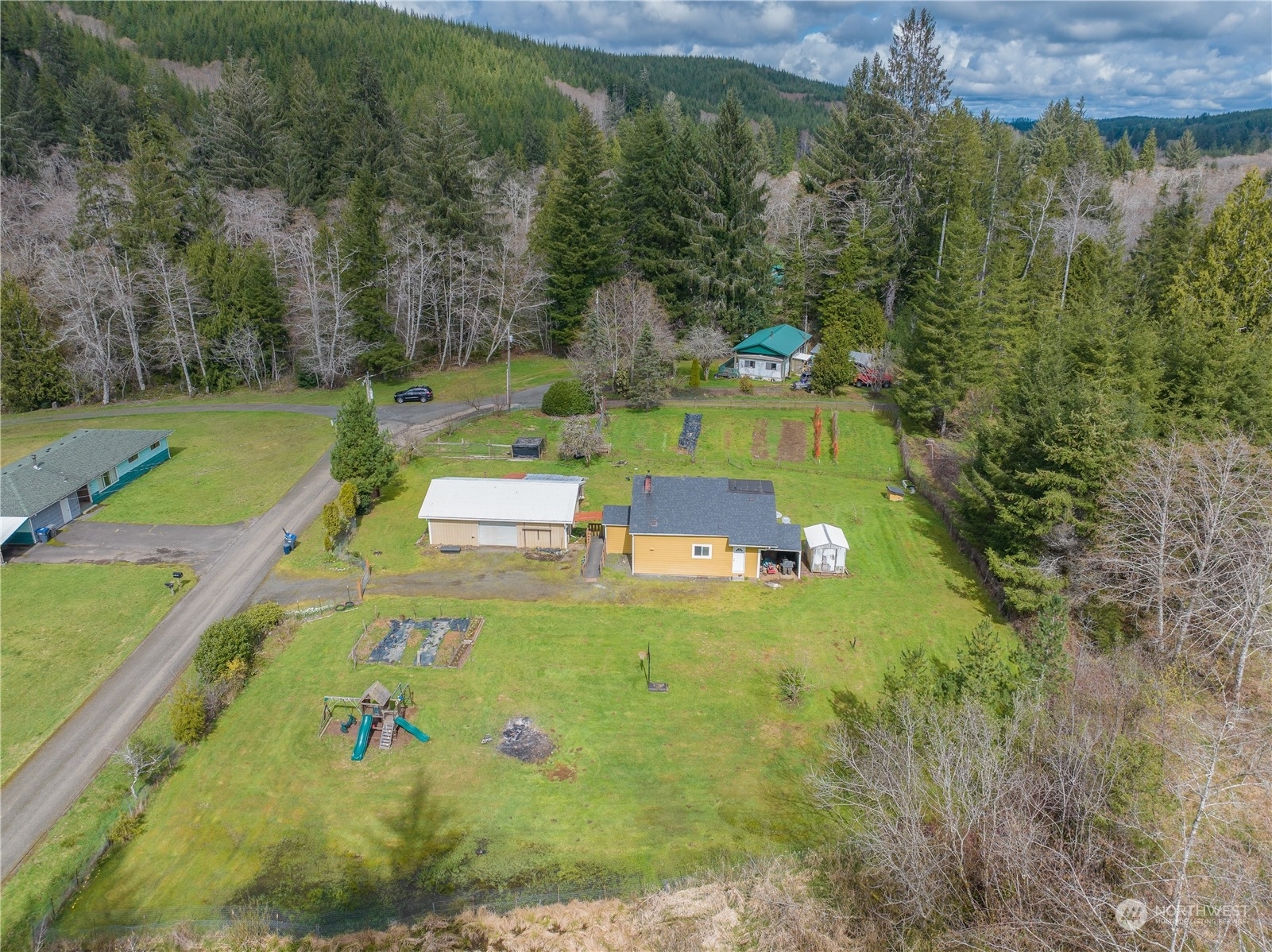 Property Photo:  28 Stover Road  WA 98550 